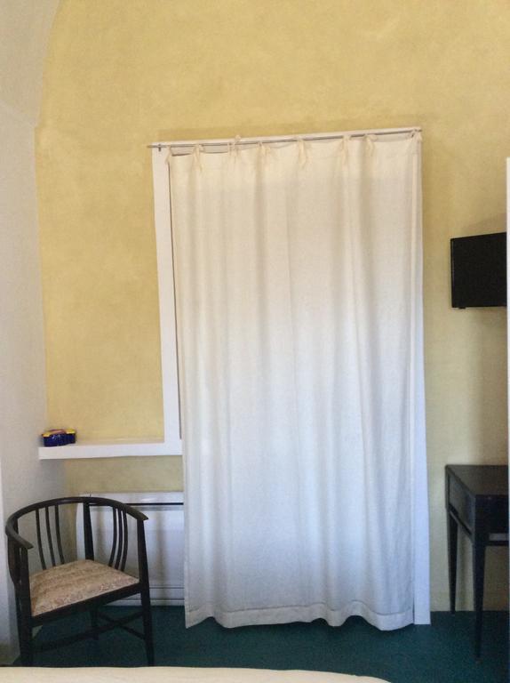 Le Maioliche Hotel Scauri  Exterior photo